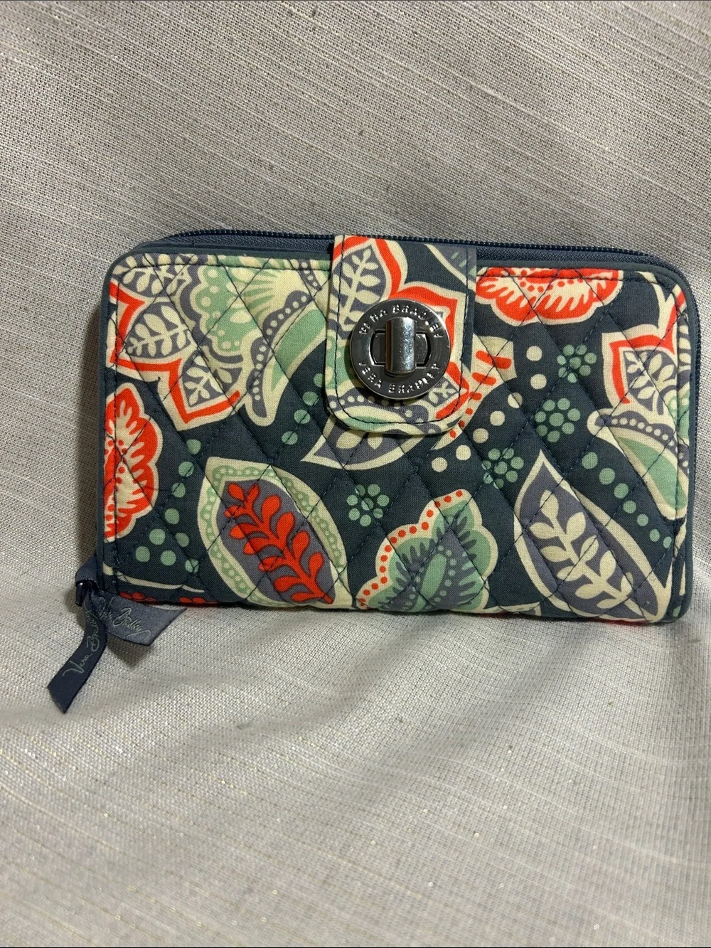 Vera Bradley Turn Lock Wallet Blue Green Orange Floral – Excellent Conditio